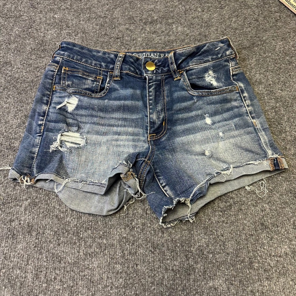 American Eagle Denim Shorts Womens Size 6 Blue Viscose Blend Distressed Raw Hem